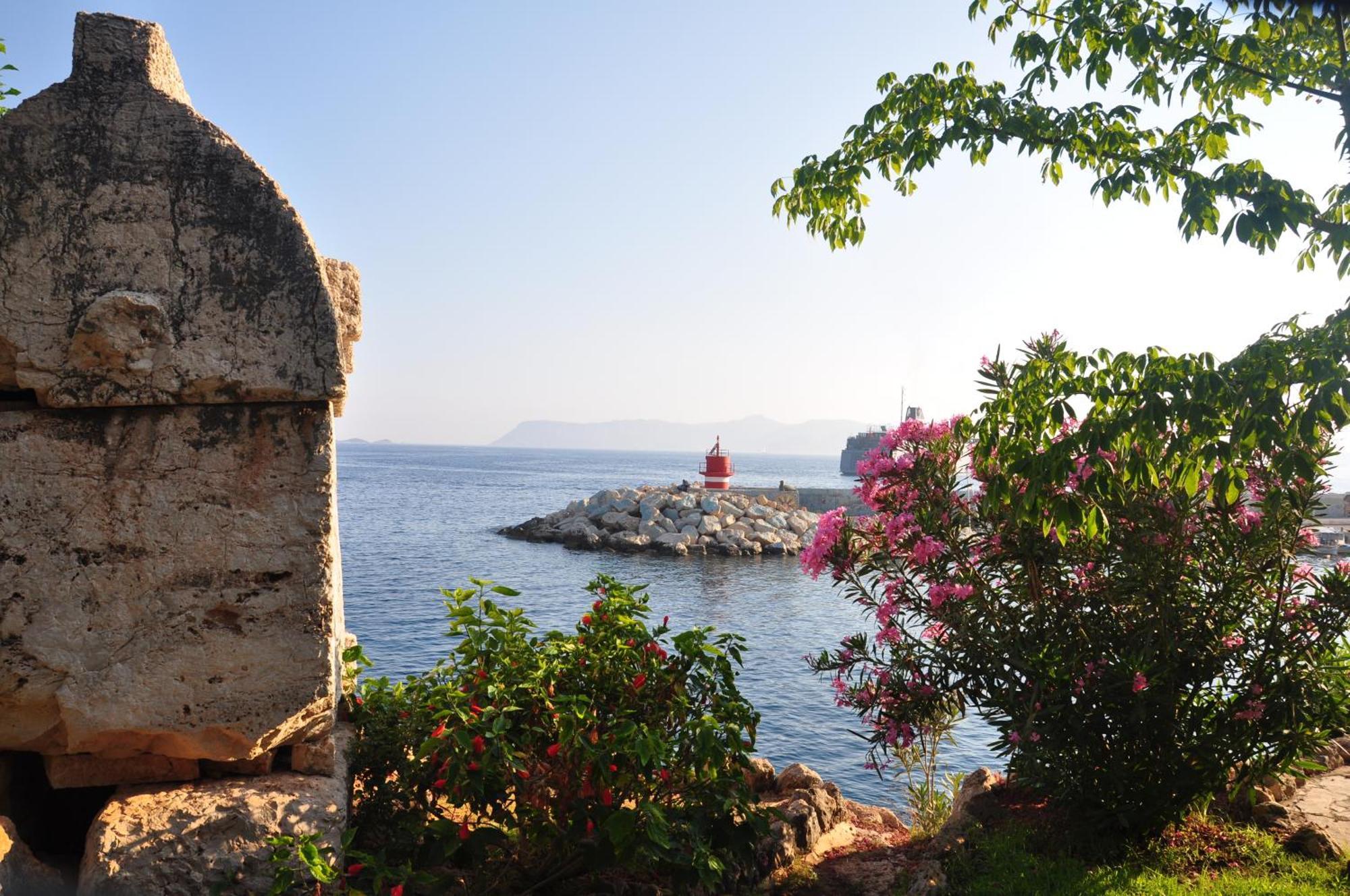 Nur Hotel Kaş Ngoại thất bức ảnh